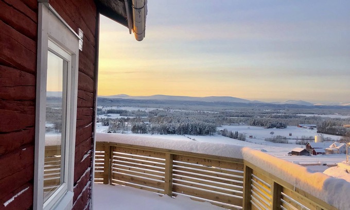 Oviken Cabin | In the center between the mountains and the city, located in a smal village.
