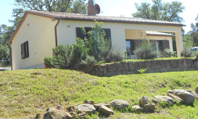 Scansano House | In Tuscany, detached house in the hills of the Maremma.