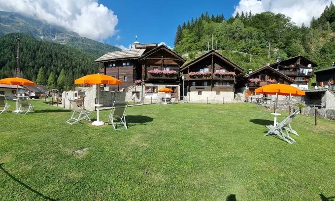 Staffa House | Incanto Walser Apartments
