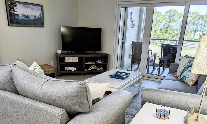 Saint Helena Island Condo | Includes resort access & golf cart. See reviews. Pet considered. Options offered
