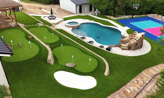 Fort Worth House | INCREDIBLE Pool with slide SportCourt MiniGolf Arcade Firepit on 5 acres