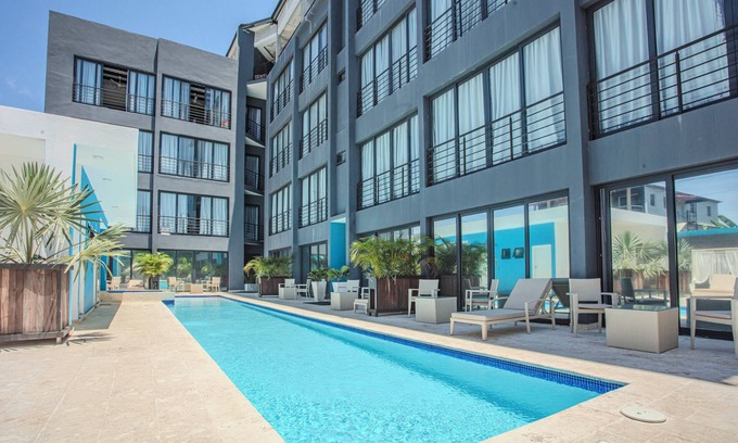 El Batey Resort | Instyle Residences at Rizz Suites