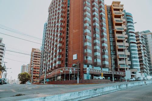 Petropolis House | Interatlântico by Qavi