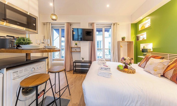 Strasbourg -Saint-Denis Apartment | Intimate studio - 1BR/2P - Sentier