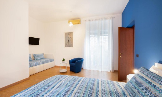 Materdei Apartment | Into Vico