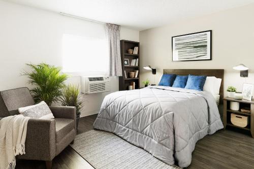 Bermuda Hotel | InTown Suites Extended Stay Richmond VA - Chester