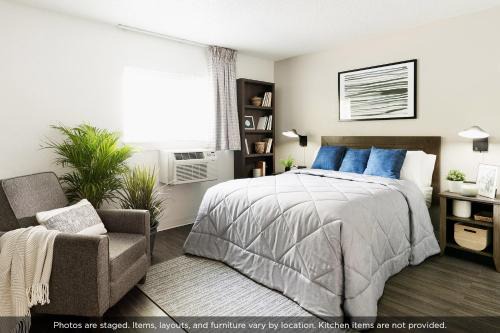 Dothan Hotel | InTown Suites Extended Stay Dothan AL