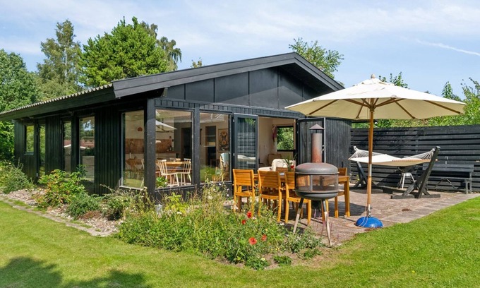 Rageleje House | "Iolani" - 1.3km from the sea by Interhome