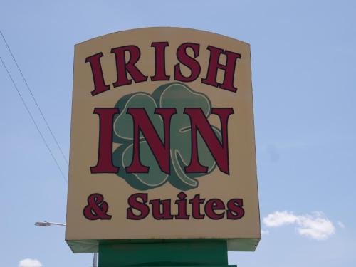 Lazbuddie Hotel | Irish Inn and Suites