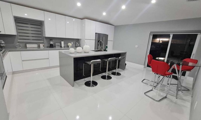 Hialeah Gardens House | Is A Very Confortable House