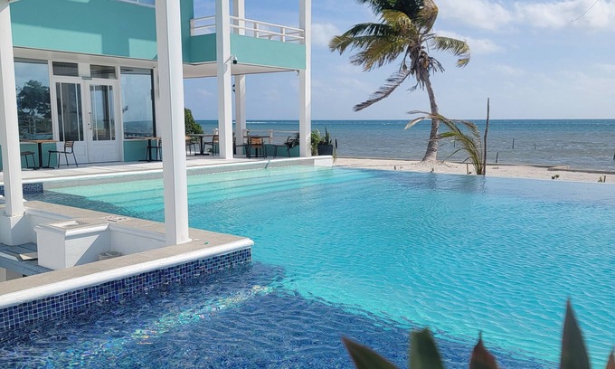 Caye Caulker Hotel | Island Magic Villas