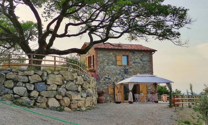Castelnuovo di Val di Cecina Villa | New Tuscan Villa with Pool