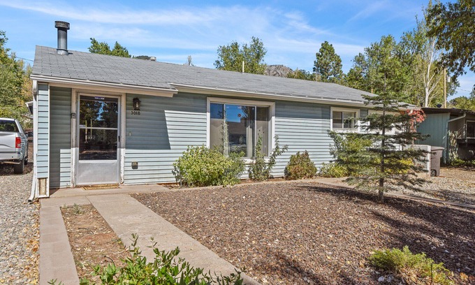 Flagstaff House | It's Aspen time in Flagstaff | Local Discounts