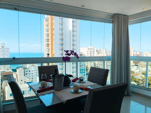 Praia do Morro Apartment | Ivana Imoveis - Vários Aptos de Temporada mesmo Prédio na Praia do Morro