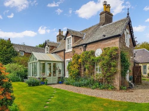 Crieff House | Ivy Cottage