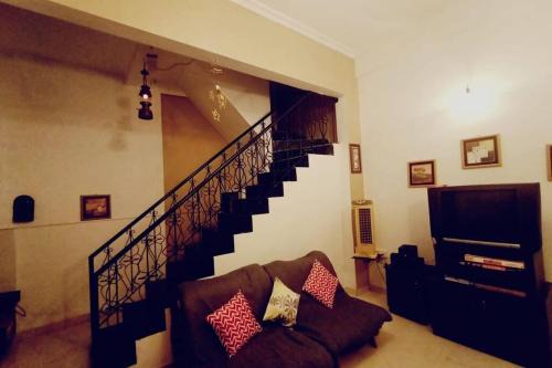 St.Stanislaus Villa House | Ivy Garden View, 2 BHK Private House, Lonavala