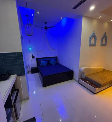 Jogeshwari West Apartment | Ivy Splendour Blu Private Studio, Oshiwara, Mumbai