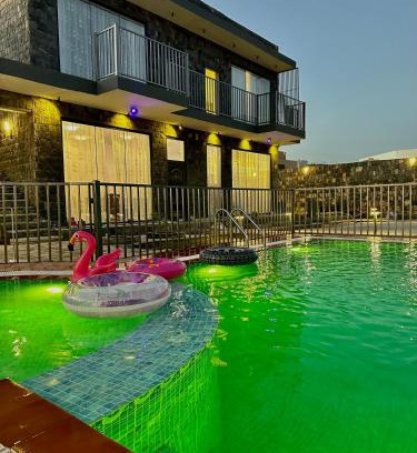 Sayq Ski Chalet | JA view chalet