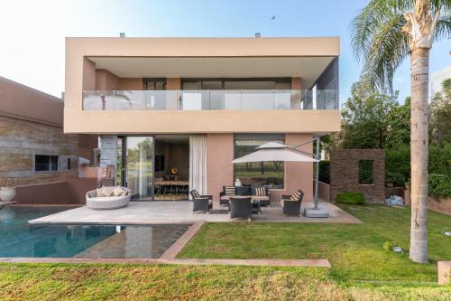 El Makina Villa | jacuzzi, 2 pools, luxury villa