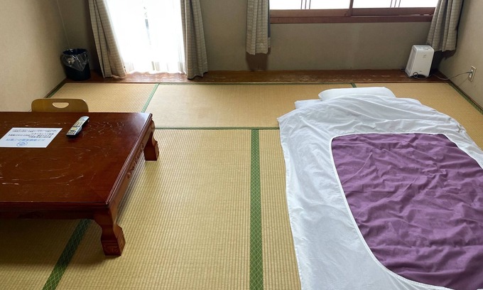 Shiso Hotel | Japanesestyle room with bath 2nd or 3rd floor Lunch box service plan/Shiso Hyōgo
