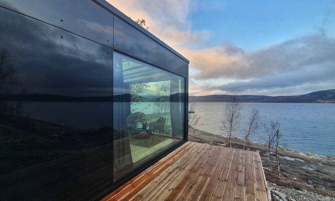 South Varanger Hotel | Jarfjord Sea Resort Kirkenes