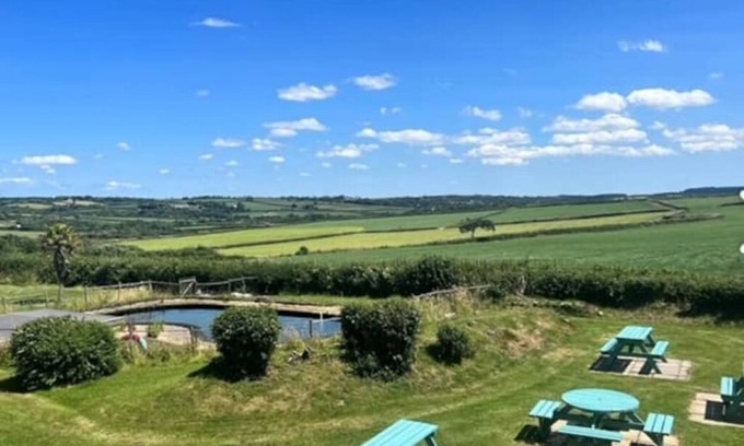 Bideford Apartment | Jasmine at Moorhead Country Holidays