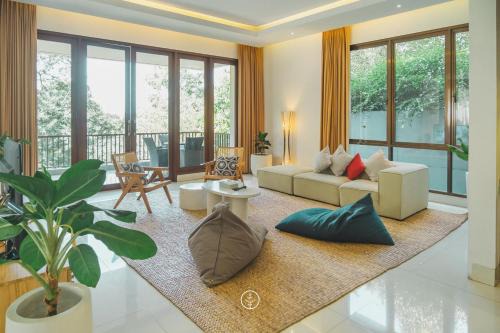 Bandung Villa | Jasmine Cozy Villa 3 bedrooms with a private heated swimming pool