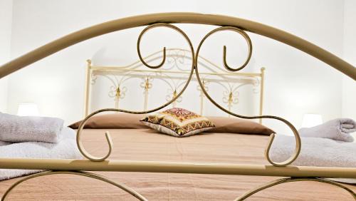 Ustica Apartment | Jasmine House Ustica heart