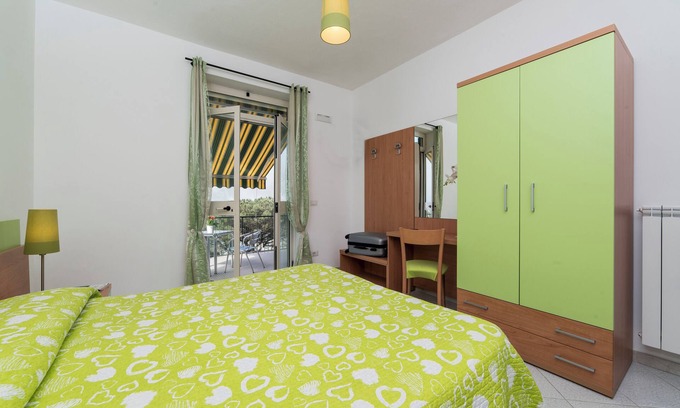 San Lazzaro Cabin | Jasmine with en-suite bathroom - hiking Amalfi coast - Path of Gods
