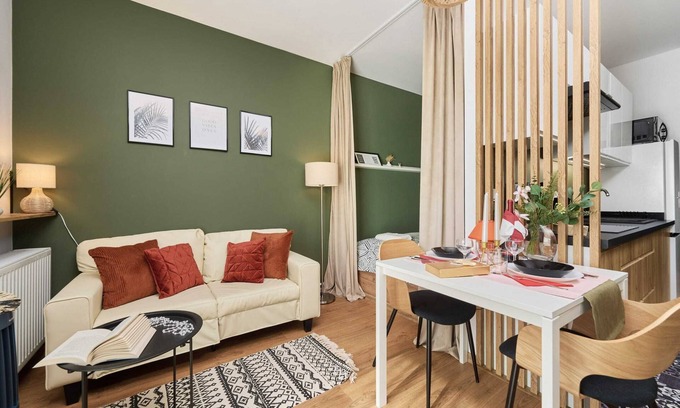 Fabryczna Apartment | Jaworska 4A Wrocław | Quiet Studio | Air conditioning