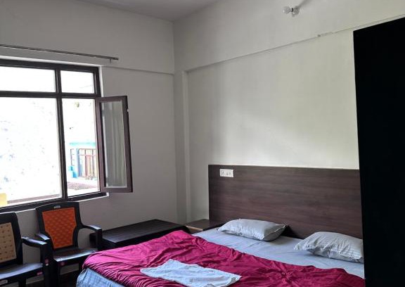 Gobind Dham Hotel | Jayant Residency