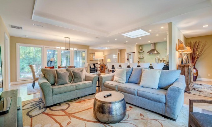 Sea Pines House | Jessamine 7, 3 bedrooms, Walk to Beach, Sleeps 8