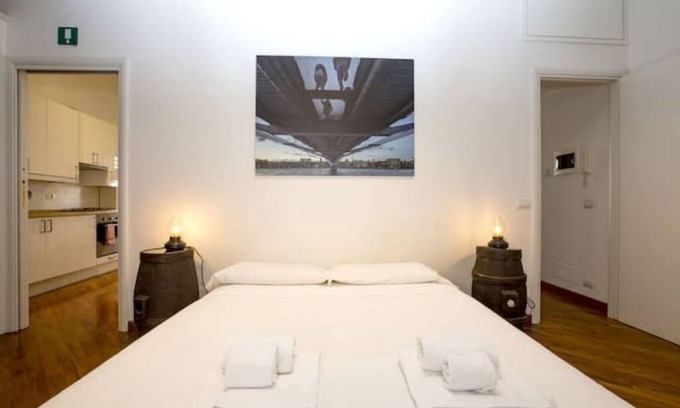 Rione XIV Borgo Apartment | JHHIT - San Pietro attic with terrace