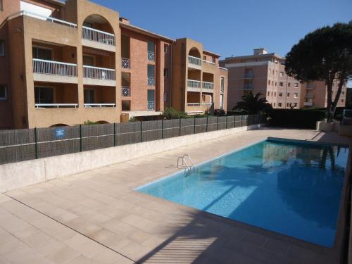 Cavalaire-sur-Mer Apartment | Joli 2 pièces cabine climatisé dans une résidence avec piscine