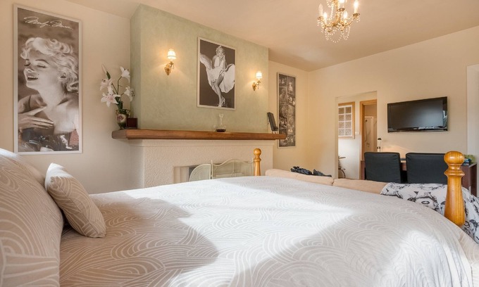 Burnie Apartment | Jones On Wilson Boutique B&B