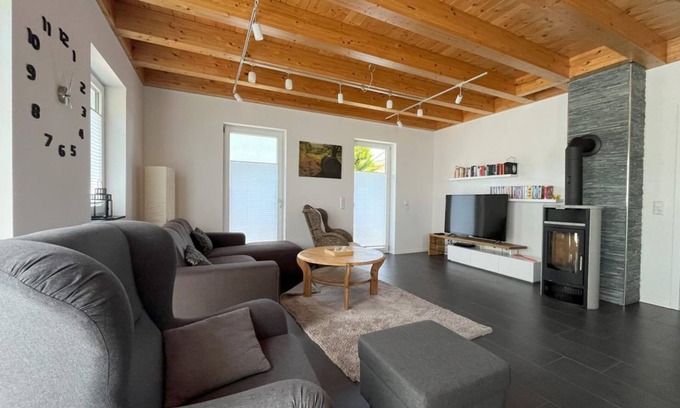 Kumbdchen House | Jonis-Ferienhaus - Cottage, shower or bath, toilet, 3 bedrooms