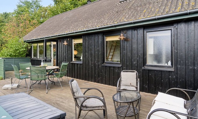 Arnager House | "Joon" - 100m from the sea by Interhome