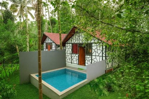 Gudalur Bed & Breakfast | Josh Holidays Wayanad Resort - Every Room with Attached Private Pools