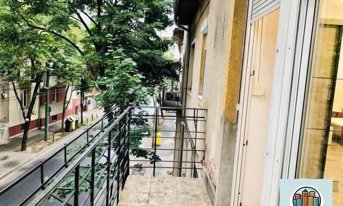 Old City Apartment | Joy City Stay Paris 5 2