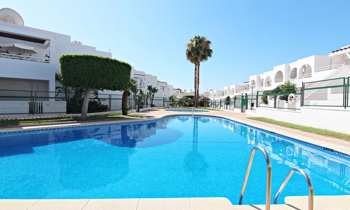 Palomares Apartment | JP Bajo - Holiday rental with private garden and parking