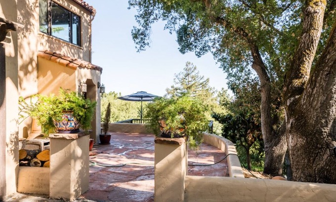 Los Gatos Apartment | Junior suite - 30 minutes from beach