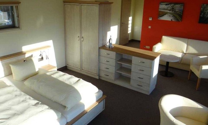 Liepen Apartment | Junior Suite - Hotel & Restaurant Am Peenetal