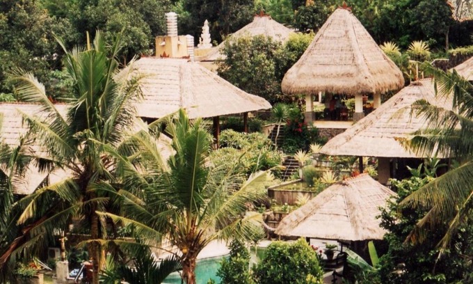Sukawati House | Junior Suite room in Sukawati, surrounded by lush gardens
