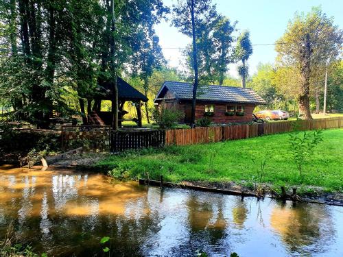 Kroczyce House | Jurajska Sielanka - domek nad rzeczką