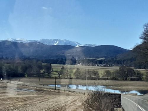 Ballater Apartment | Just off the Square. Ballater