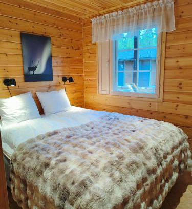 Yllas Ski Chalet | Kaarni 1km Ylläksen laskettelurinteisiin - uudet varaukset lokakuusta 2025 alkaen sisältävät liinavaatteet ja loppusiivouksen