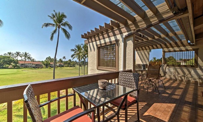 Kahaluu-Keauhou Apartment | Kailua-Kona Condo with Ocean and Golf Course Views!