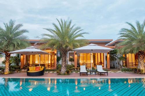 Hua Hin Resort | Kan & Kan Luxury Pool Villa Hua Hin with all bathtub