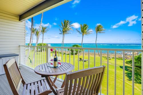 Wailua Apartment | Kapaa Shore A201