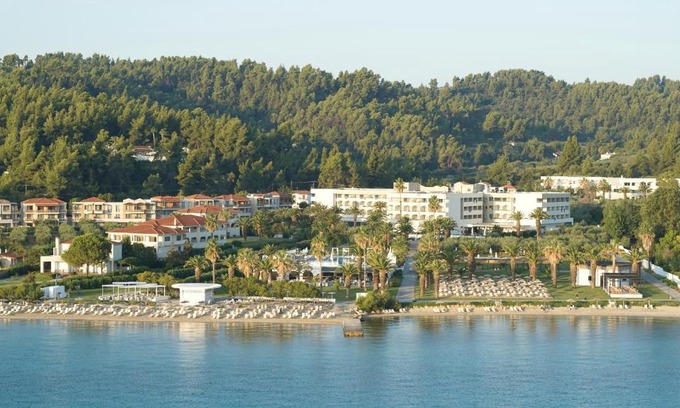 Kriopigi Resort | Kassandra Palace Seaside Resort